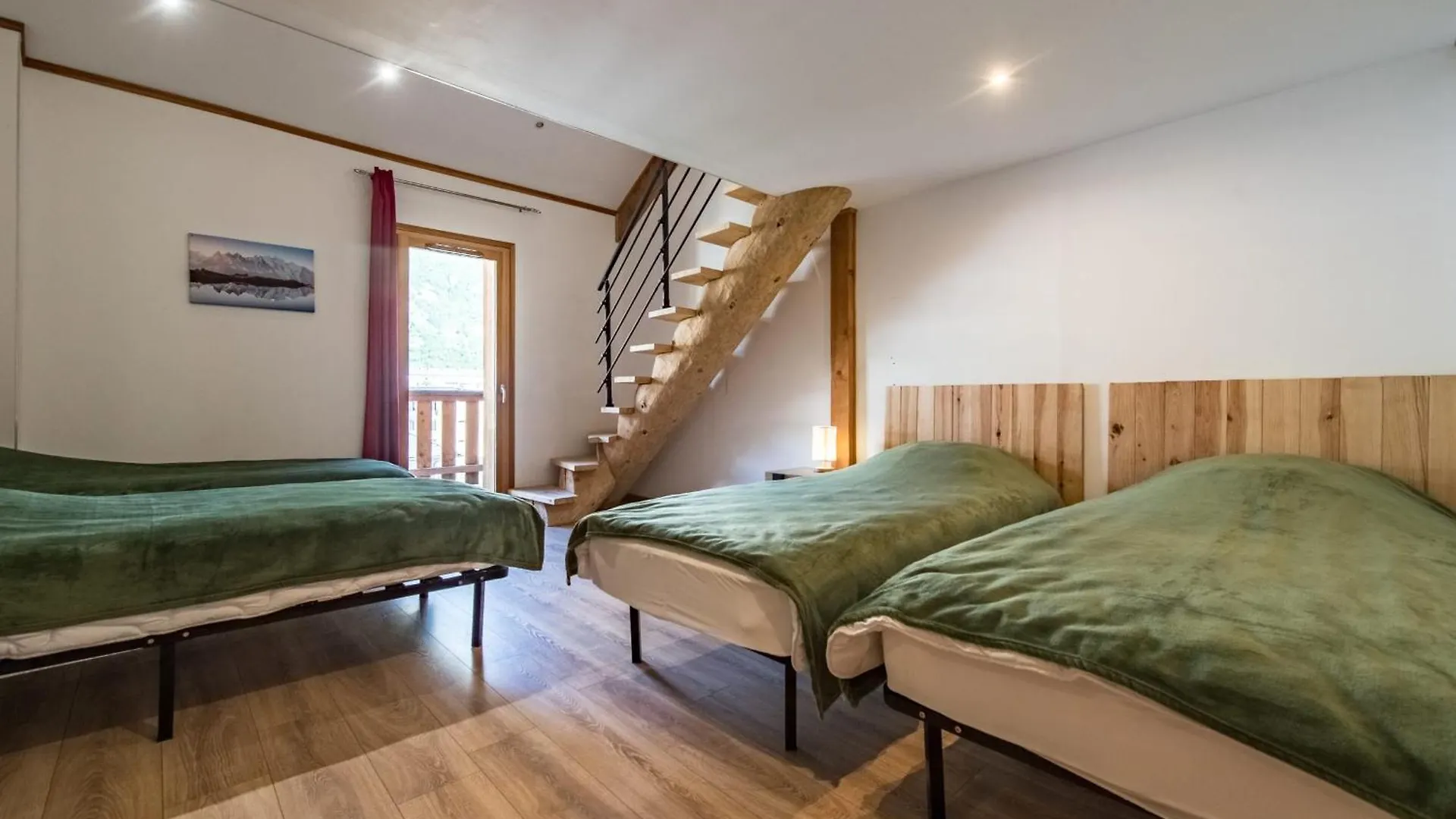 220M Apartment With Terrace For 14 People Saint-Jean-de-Maurienne